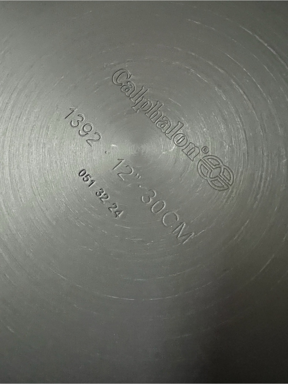 Simply Calphalon 1392 12” Round Nonstick Fry Pan With Handles / Pour Spouts NWT - Picture 6 of 7